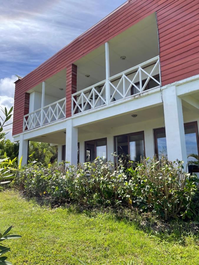 Teanehi Bed & Breakfast Hanga Roa Exteriör bild