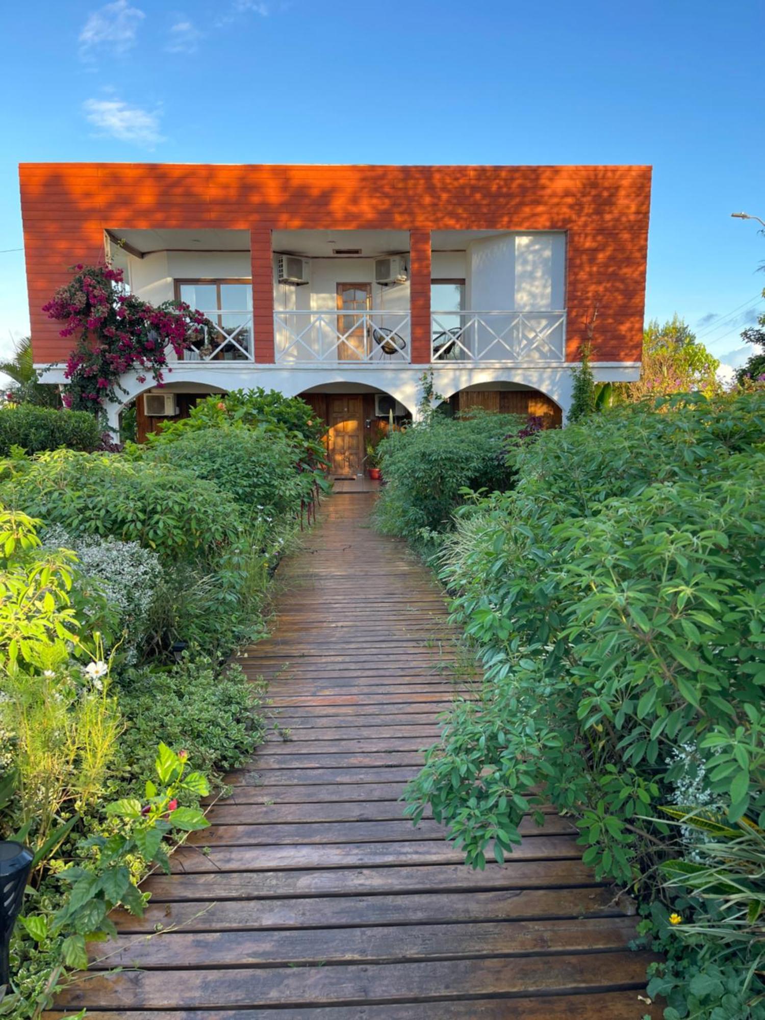 Teanehi Bed & Breakfast Hanga Roa Exteriör bild